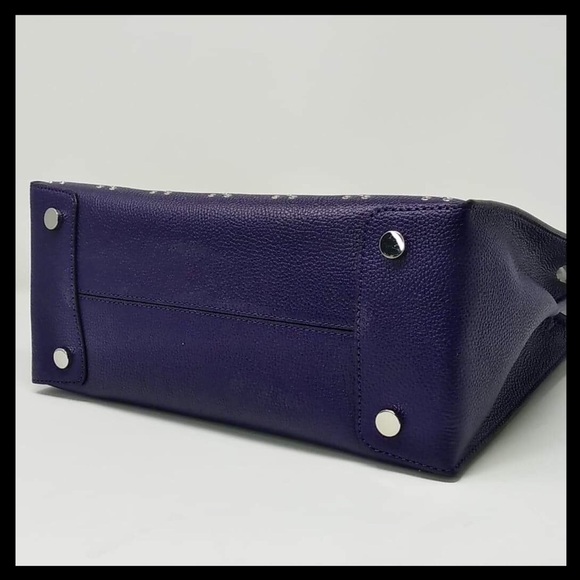 MICHAEL Michael Kors Mercer Stud and Grommet Convertible Large Leather Tote - Picture 7 of 11